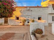 Casa com 3 quartos parcialmente remodelada em 2022 com...