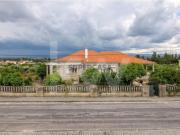 QUINTA com e casa histórica EM GRANITO com 743 m2 de...