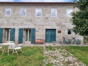 Quinta renovada com licença AL e 20000m² vinha em...