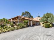 Quinta com Moradia T5 e Vista Mar Sesimbra