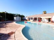 Quinta com moradia térrea T4, piscina com jardim,...