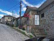 Quinta com duas moradias