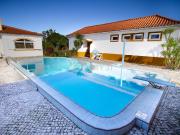 Quinta com um hectare de terreno e Picadeiro coberto em...