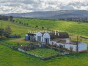 Quinta de 6 ha com várias construções em Pavia