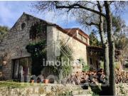 Quinta de 8.000 m2 com duas casas de campo totalmente...