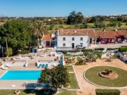 Quinta de Charme no Algarve – Entre a Guia e Vale de Parra