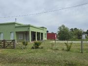 Quinta en Uribelarrea 3 ambientes con piscina