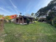 Quinta en venta. Colastiné Norte. 2 dormitorios + 2...