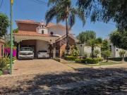 Quinta Santa María: Moderna casa con recámara en planta...