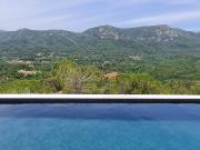 QUINTA V5 NA ARRÁBIDA COM PISCINA E VISTA SERRA