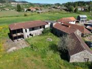 Quintas e casas rústicas T0 em Torno