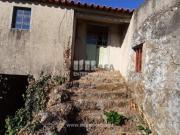Quintas e casas rústicas T1 em São Pedro de Arcos