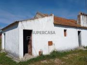 Quintas e casas rústicas T2 em Couço
