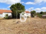 Quintas e casas rústicas T2 em Romeira e Várzea