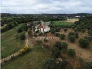 Quintas e casas rústicas T6 em Alcanena e Vila Moreira