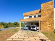 Quintas Interlagos sobrado com 4 suítes e terreno amplo...