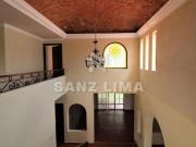 QUINTAS SANTA MARÍA: Bella Propiedad, amplias áreas...