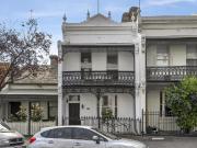 Quintessential charm in a prime West End locale