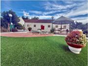 Quintinha com habitação, armazéns e terreno Rio Maior