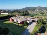 ’Quintinha’ Moradia Moderna, com terreno, entre a cidade... ’Quintinha’ Moradia Moderna, com terreno, entre a cidade...