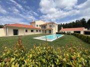 Quintinha, T6, c/ piscina e terreno de 8 845,00 m2, a 7...