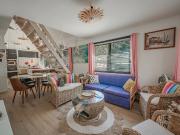 Quirky Island Cottage with Off Grid Capability &...