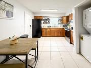 Quite Busch Garden home ! 3 members only. CLOSE