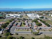 R8,750 pm 1 Bedroom Apartment To Let in Westcliff