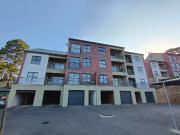 R11,000 pm 1 Bedroom Apartment To Let in Athlone