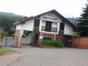 R11,000 pm 3 Bedroom Simplex To Let in Oak Park