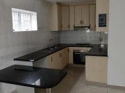 R12 000 | 3 Bedroom Apartment / Flat For Rent in...