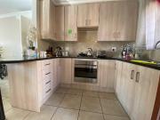 R13,250 pm 2 Bedroom Townhouse To Let in Eldoraigne