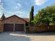 R14,000 pm 3 Bedroom Townhouse To Let in Kyalami