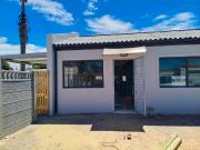 R15 000 | 3 Bedroom House For Rent in Peerless Park...