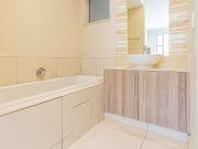 R17,000 pm 2 Bedroom Apartment To Let in Rosebank
