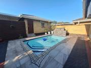 R27,995 pm 3 Bedroom Simplex To Let in Arboretum