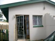 R2,600 pm 1 Bedroom Garden Cottage To Let in Kookrus