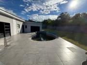 R30,000 pm 4 Bedroom Freehold To Let in Blue Bend