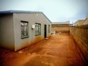 R4 000 | 2 Bedroom House For Rent in Glen Ridge, Soweto