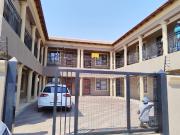 R4,000 pm 1 Bedroom Apartment To Let in Nellmapius