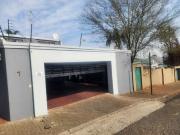 R4 500 | 1 Bedroom Apartment / Flat For Rent in...