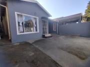 R5,200 pm 1 Bedroom Apartment To Let in Lincoln Meade