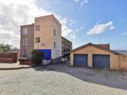 R5,890 pm 2 Bedroom Flat To Let in North End