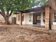 R6,500 pm 1 Bedroom Garden Cottage To Let in Auckland Park