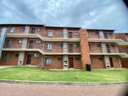 R7,200 pm 2 Bedroom Apartment To Let in Noordwyk