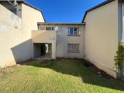 R6,800 pm 2 Bedroom Apartment To Let in Vorna Valley