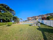 R7,650 pm 2 Bedroom Apartment To Let in Amanzimtoti