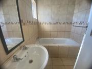 R6,780 pm 2 Bedroom House To Let in Philip Nel Park