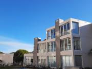 R8,100 pm 1 Bedroom Studio Apartment To Let in Diaz Beach