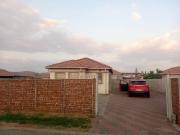R8,400 pm 3 Bedroom Freestanding To Let in Pretoria West